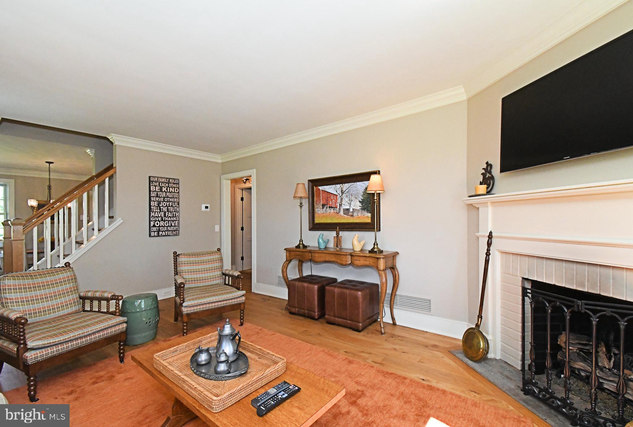465 Pineville Road Newtown, PA 18940 - Photo 97 of 146 Cottage Living Room