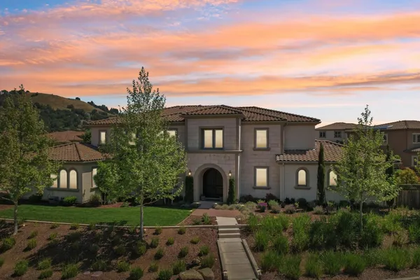 $3,850,000 | 18600 Corte Arcangel, Morgan Hill, CA 95037