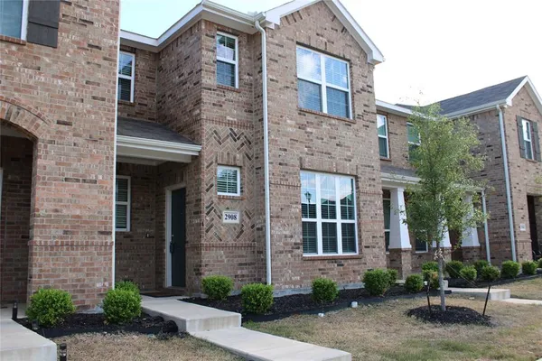 $2,400 | 2908 Mare Drive, Mesquite, TX 75150