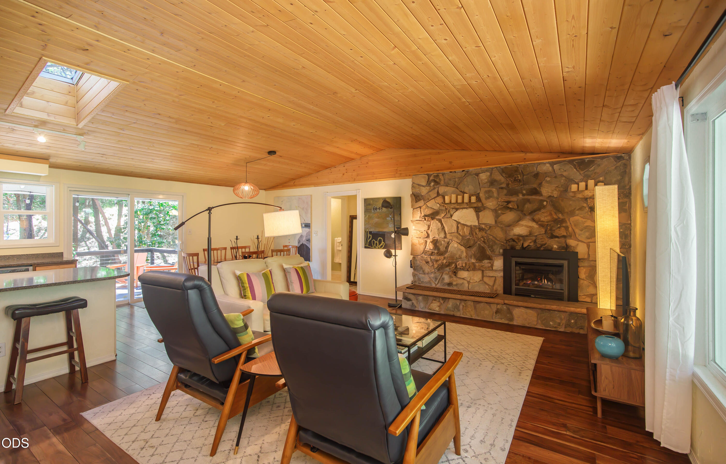 886 Palmer Road Ashland, OR 97520 - Photo 5 of 27