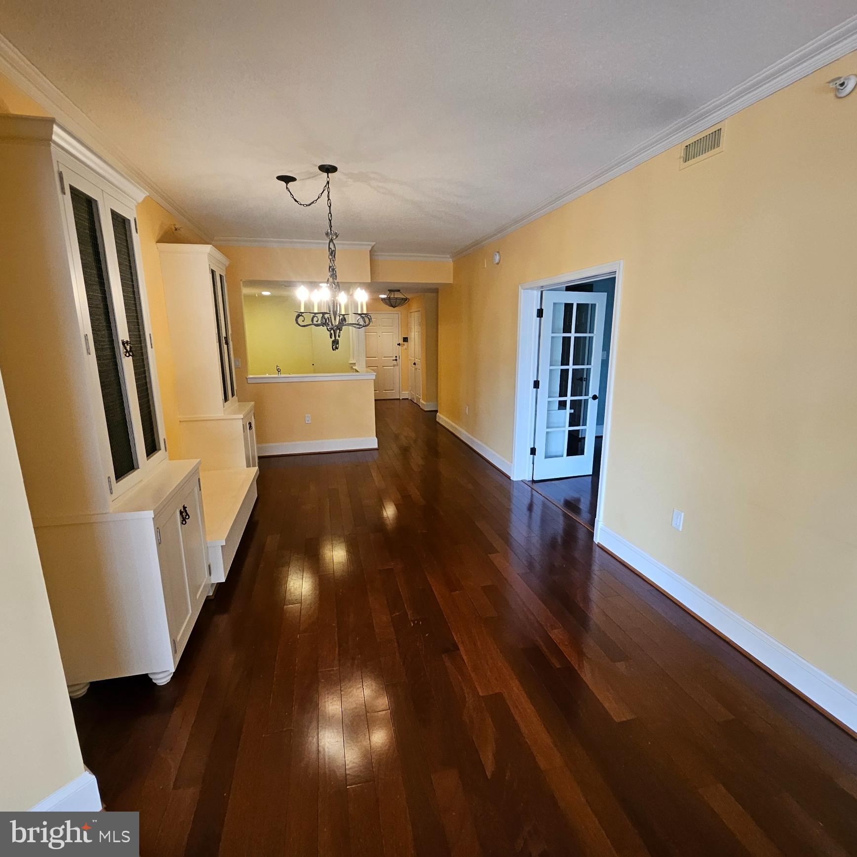 3801 Canterbury Road, Unit 618 Baltimore, MD 21218 - Photo 7 of 29 Dining Room