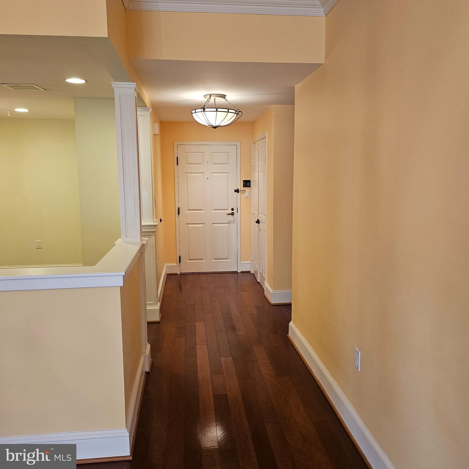 3801 Canterbury Road, Unit 618 Baltimore, MD 21218 - Photo 10 of 29 Welcoming Enterance