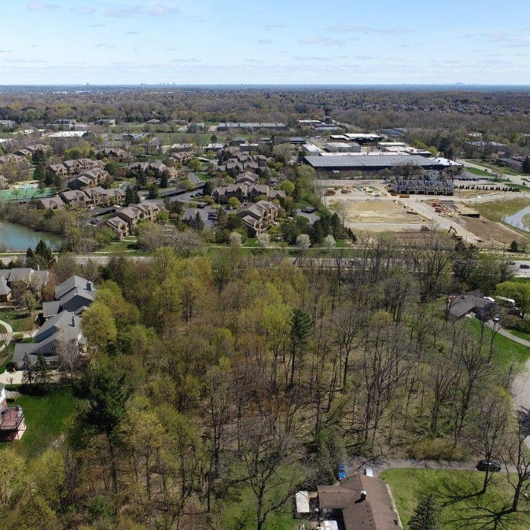 23003 Novi Road Novi, MI 48375 - Photo 8 of 39 Photo 9