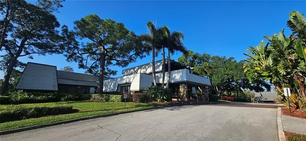 $1,800 | 36750 Highway 19, Unit 4102, Palm Harbor, FL 34684