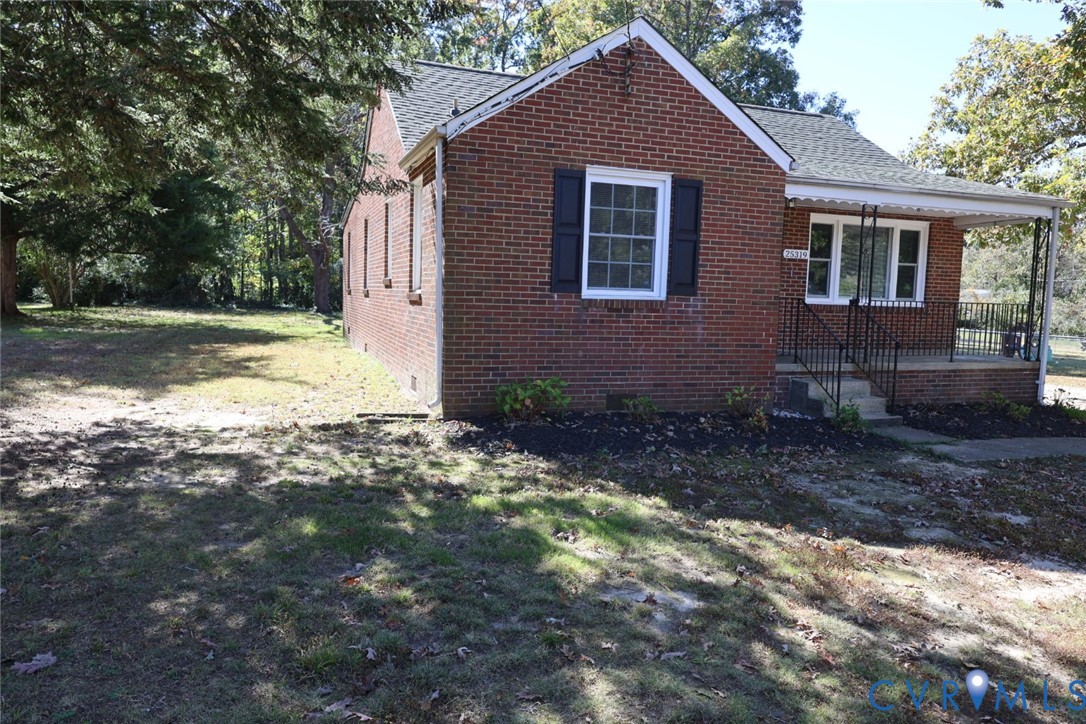 25319 Ferndale Road Petersburg, VA 23803 - Photo 3 of 29 Gallery Image 3