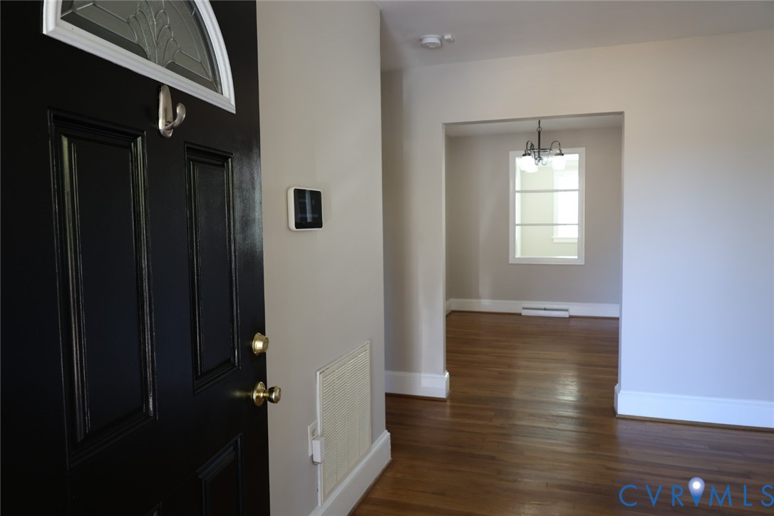 25319 Ferndale Road Petersburg, VA 23803 - Photo 5 of 29 Gallery Image 5