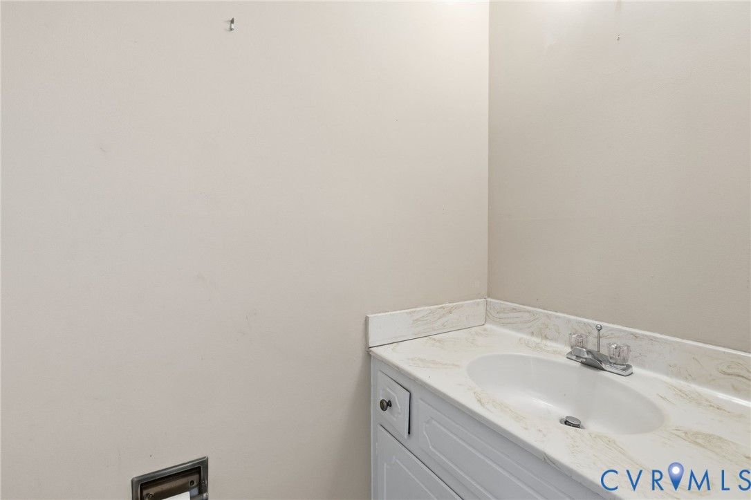3000 Vistapoint Road Midlothian, VA 23113 - Photo 8 of 32 Half Bath on First Level