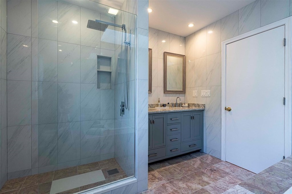 181 Claybrook Road Dover, MA 02030 - Photo 19 of 41 Gallery Image 19