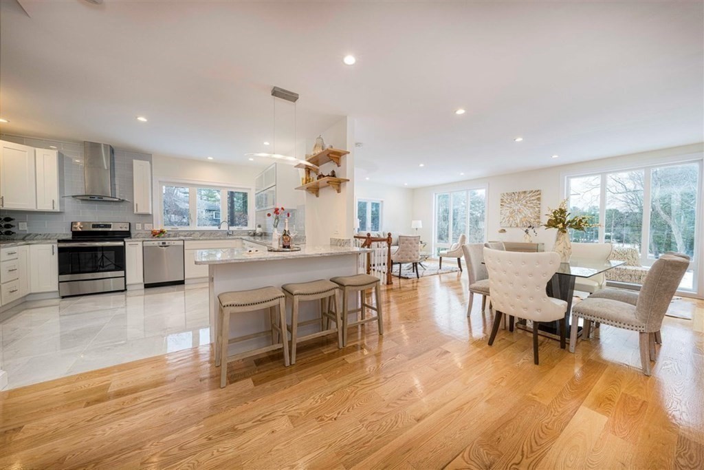 181 Claybrook Road Dover, MA 02030 - Photo 8 of 41 Gallery Image 8