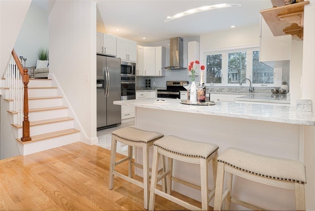 181 Claybrook Road Dover, MA 02030 - Photo 9 of 41 Gallery Image 9