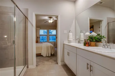 $389,900 | 3012 Prairie Trail Avenue, Aubrey, TX 76227
