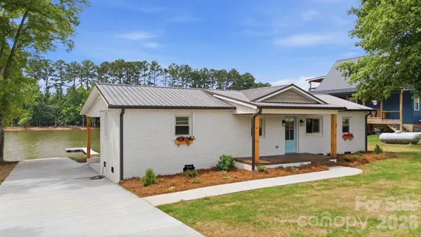 $645,000 | 2516 Riverview Road, Lexington, NC 27292