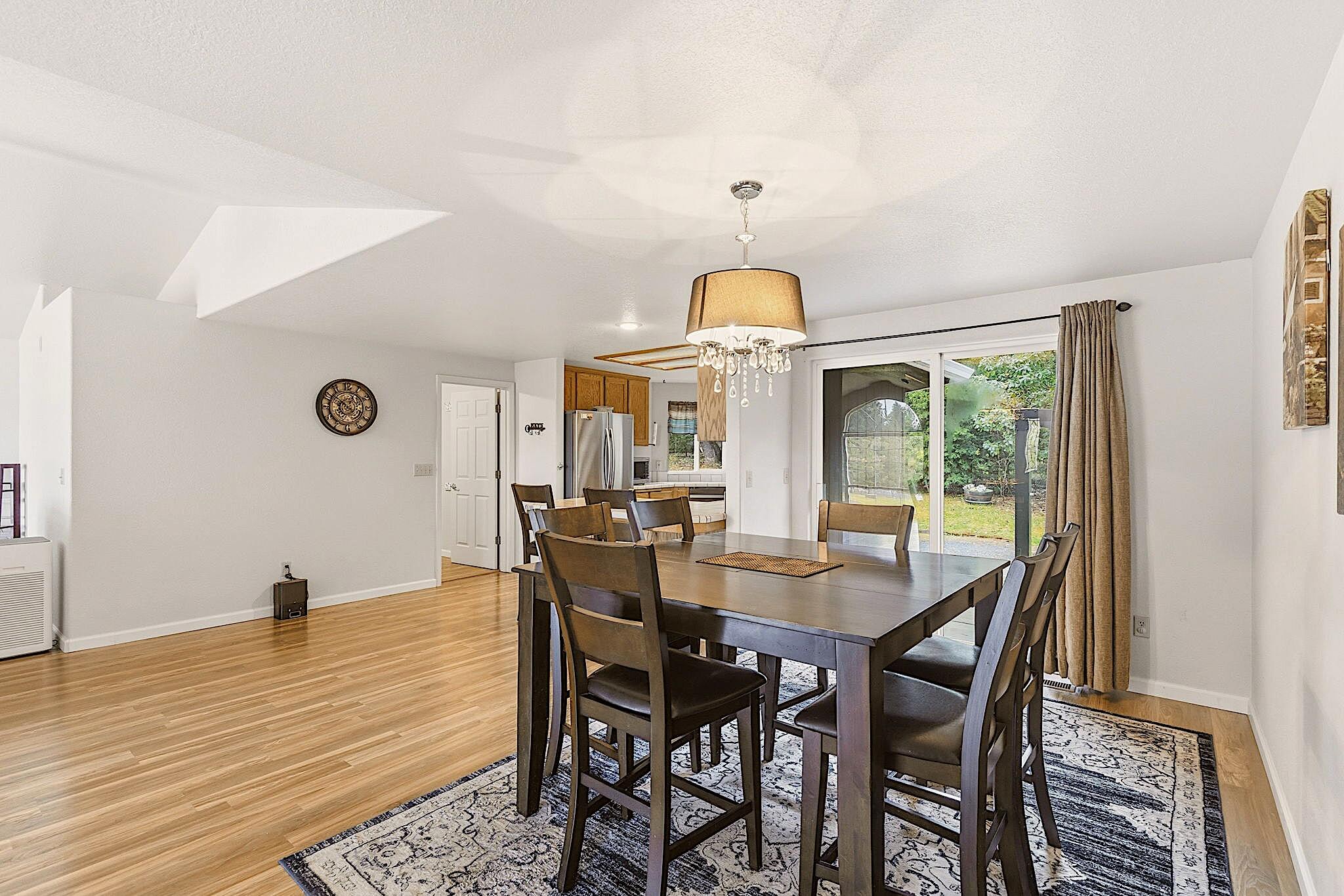 587 Summit Loop Grants Pass, OR 97527 - Photo 20 of 59 32-web-or-mls-587-summit-loop
