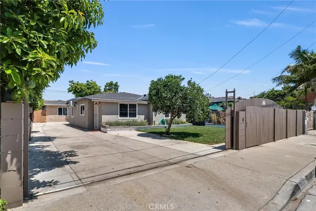 $899,988 | 2513 West Occidental Street, Santa Ana, CA 92704