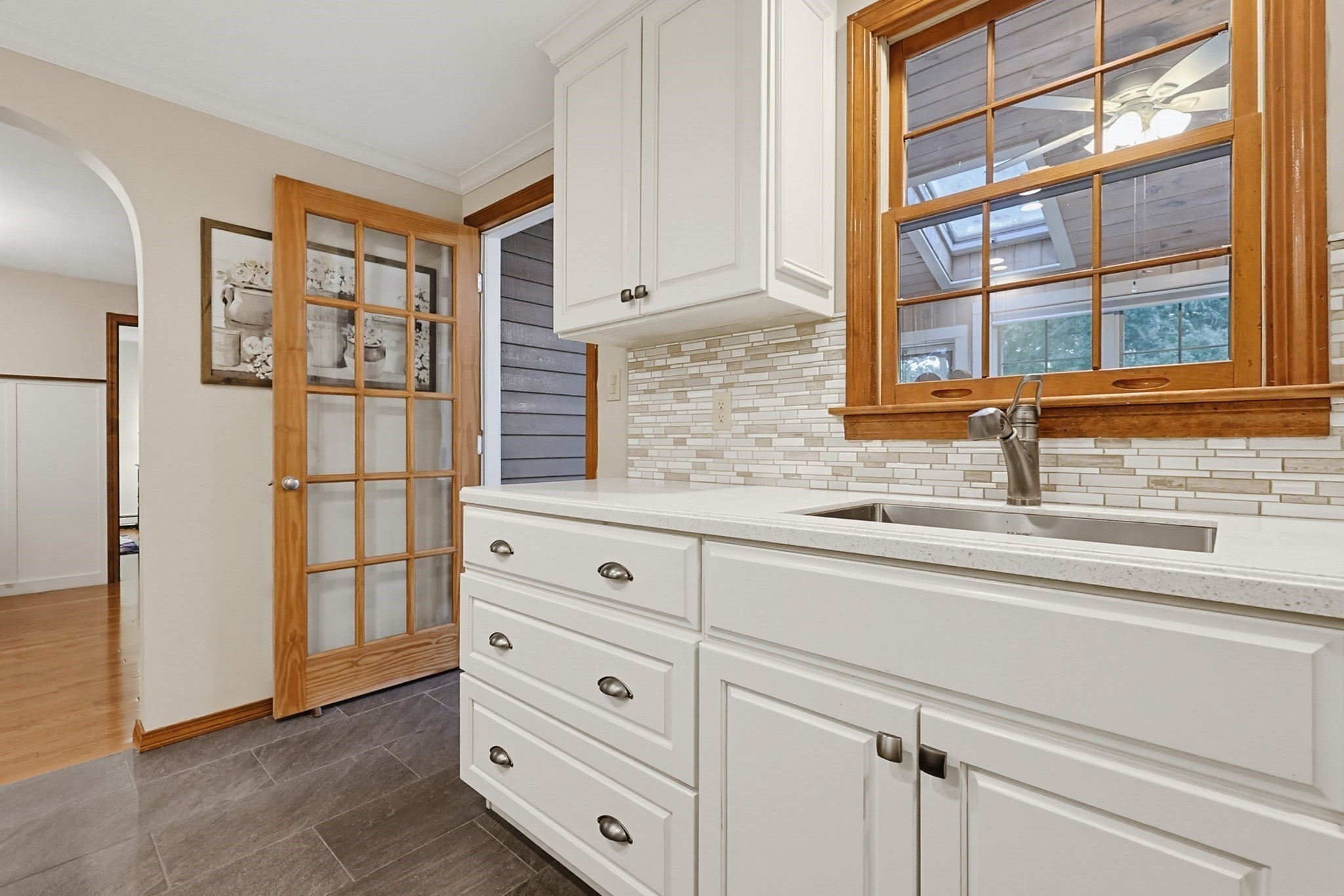 245 Albee Road Uxbridge, MA 01569 - Photo 12 of 42 Gallery Image 12