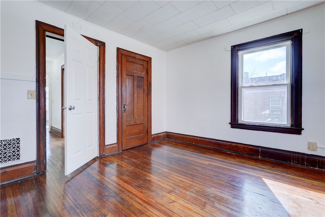 459 Parsells Avenue Rochester, NY 14609 - Photo 21 of 29