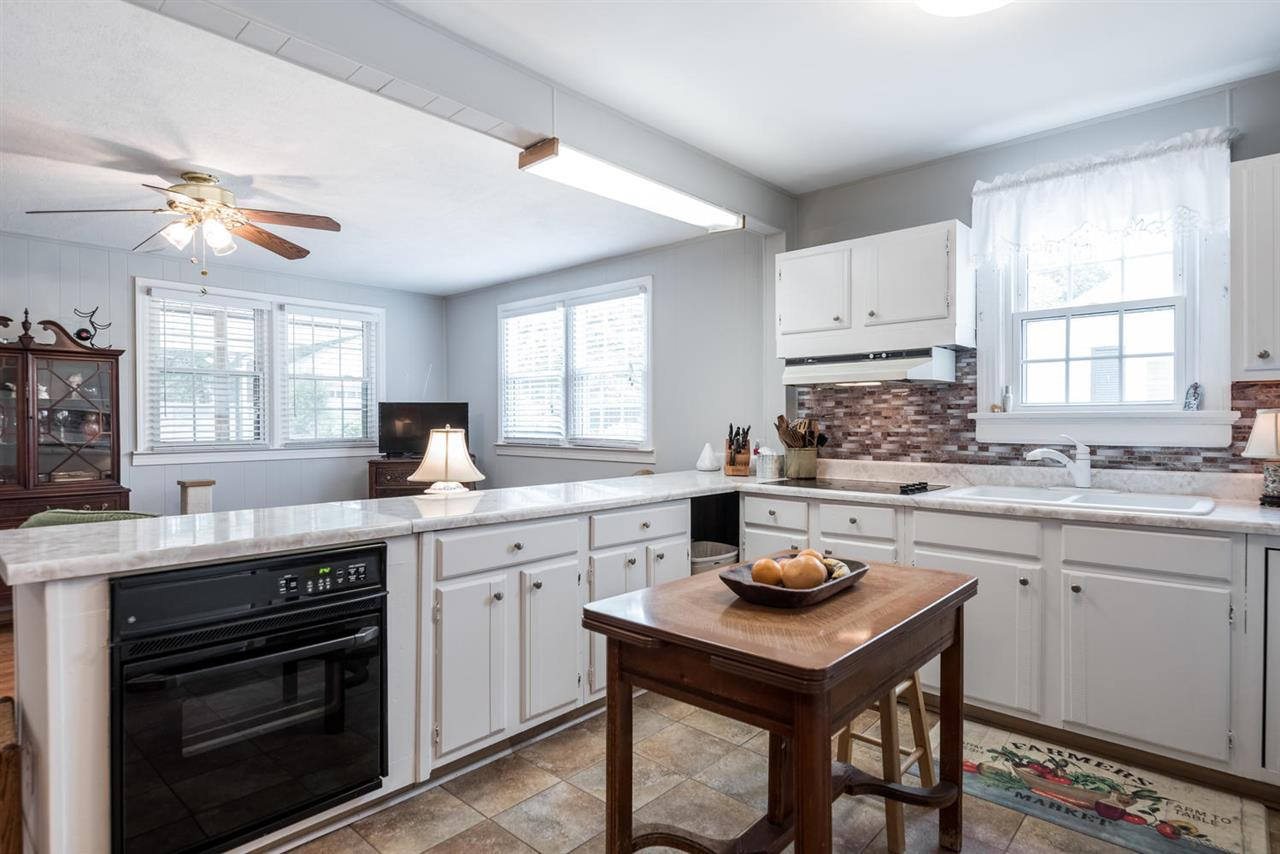 707 East Whitaker Mill Road Raleigh, NC 27608 - Photo 9 of 22 Photo 9