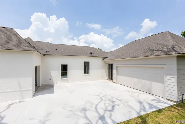 $988,000 | 36252 Westin Ridge Drive, Geismar, LA 70734