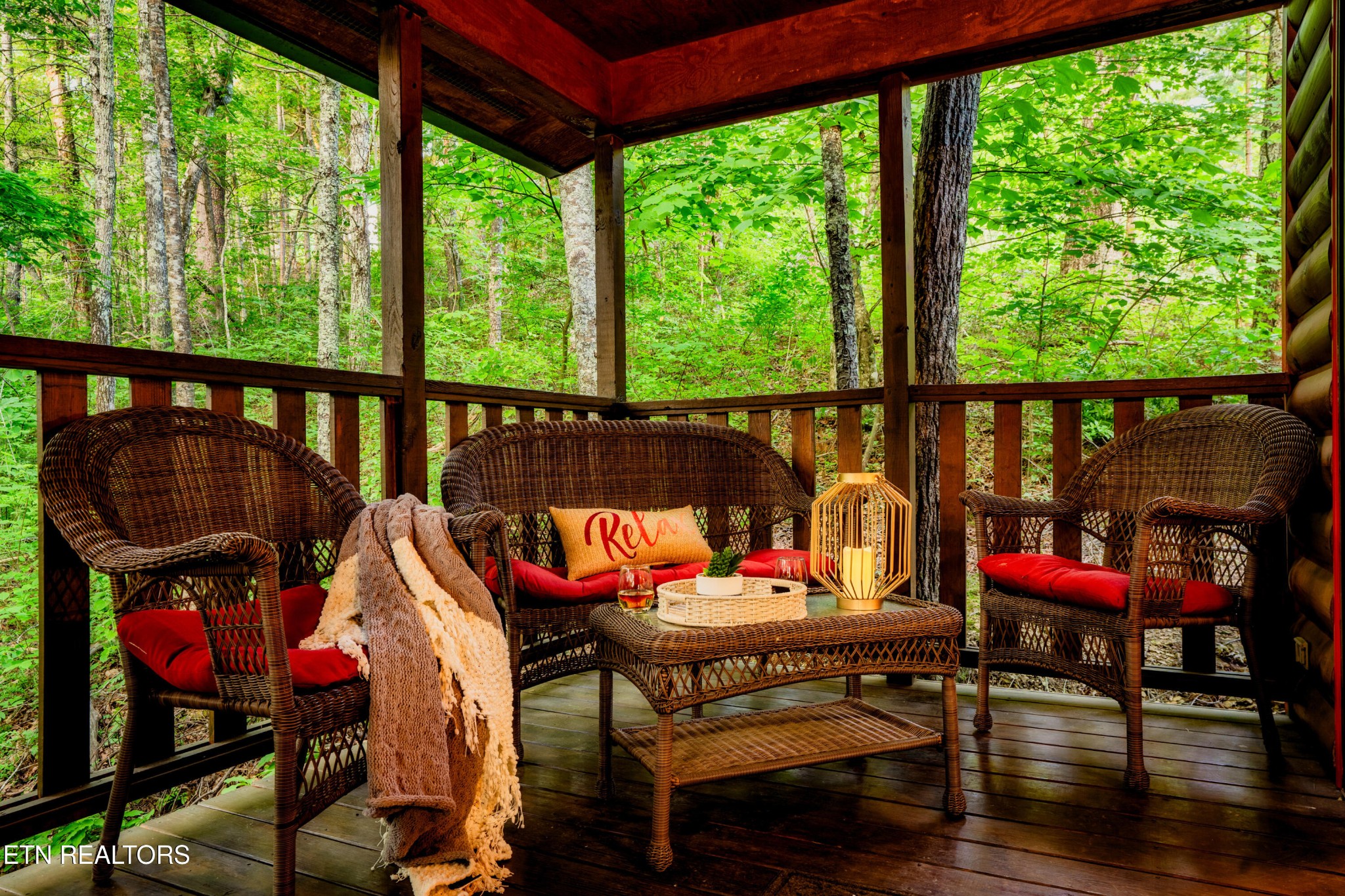 1044 Little Cove Road Sevierville, TN 37863 - Photo 10 of 31 Gallery Image 10