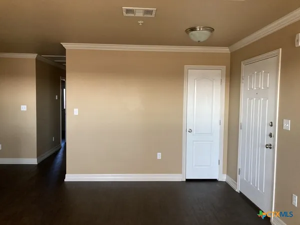 $1,150 | 2710 South Clear Creek Road, Unit 204, Killeen, TX 76549