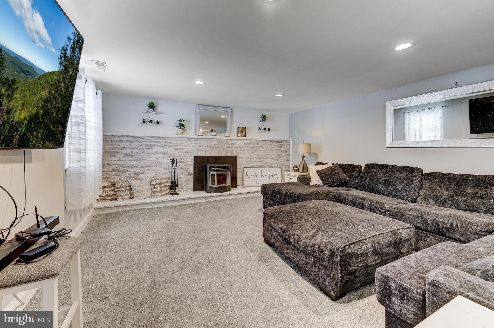 101 Christopher Mill Road Medford, NJ 08055 - Photo 16 of 29 Lower great room
