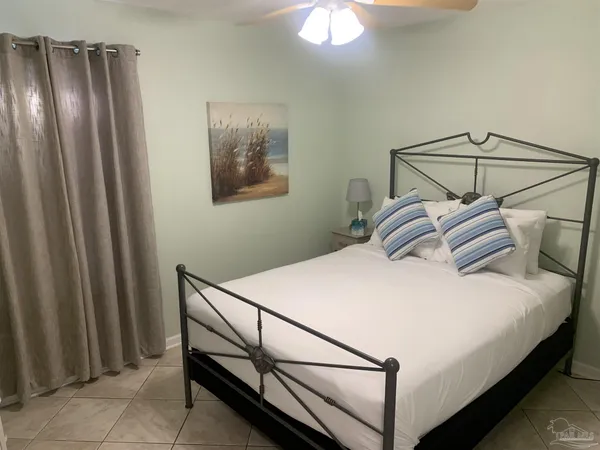 $1,600 | 2866 Villa Woods Circle, Gulf Breeze, FL 32563