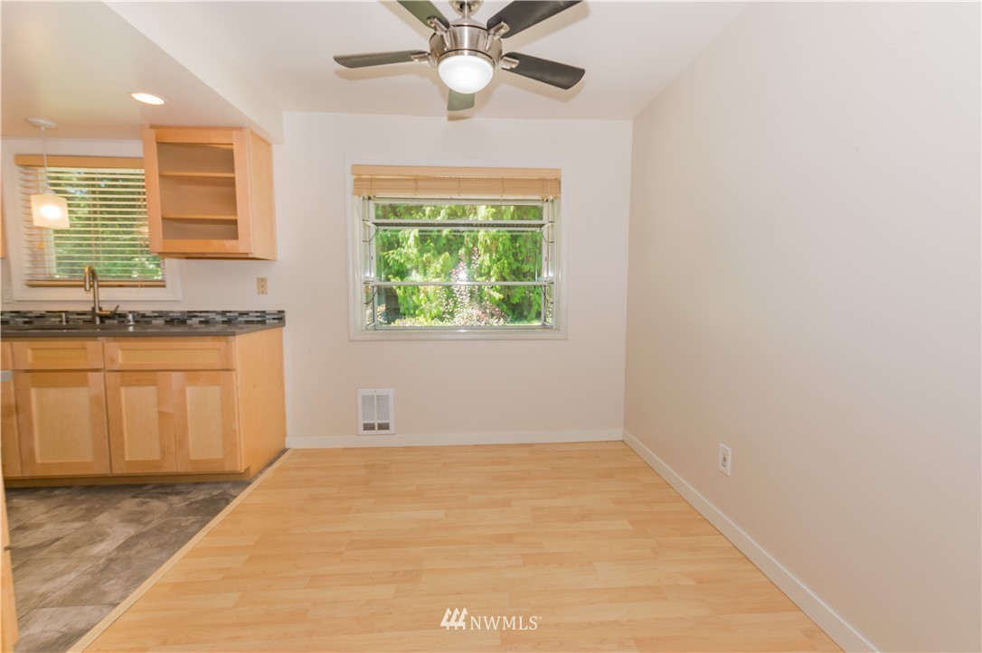 19212 3rd Drive Southeast Bothell, WA 98012 - Photo 6 of 15