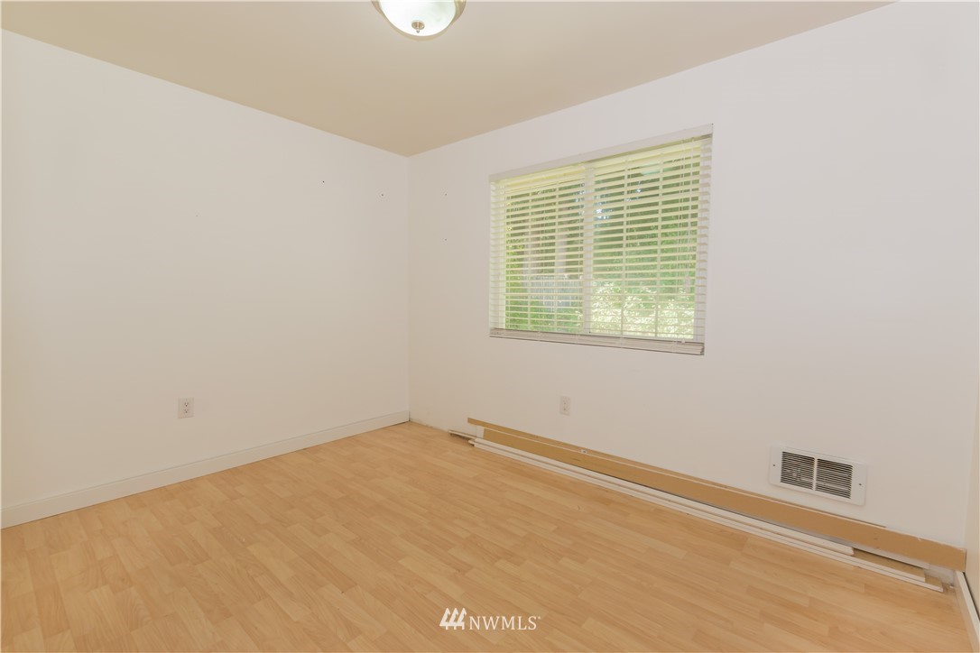 19212 3rd Drive Southeast Bothell, WA 98012 - Photo 8 of 15