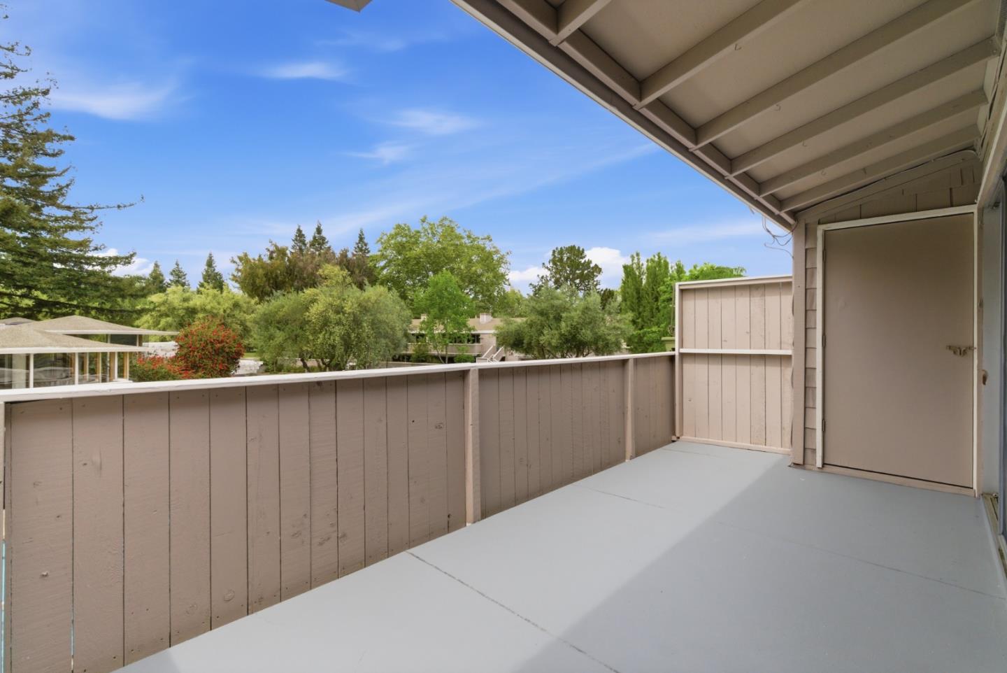 500 West Middlefield Road, Unit 41 Mountain View, CA 94043 - Photo 11 of 37