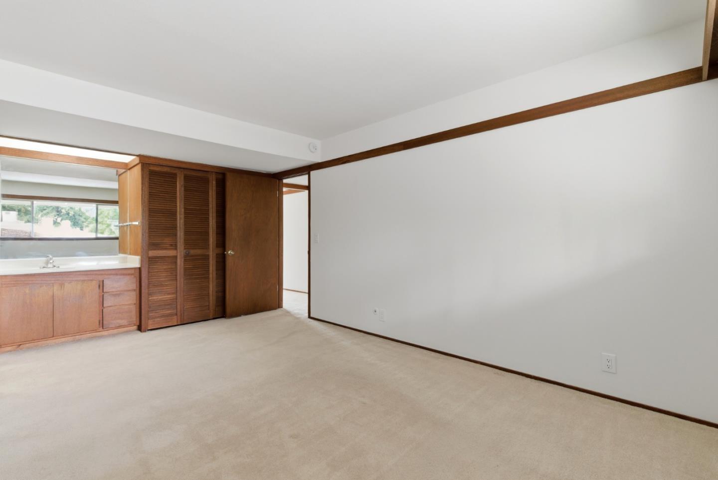 500 West Middlefield Road, Unit 41 Mountain View, CA 94043 - Photo 19 of 37