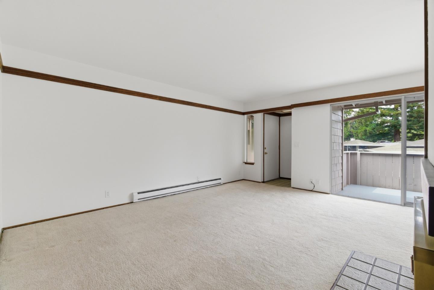 500 West Middlefield Road, Unit 41 Mountain View, CA 94043 - Photo 3 of 37