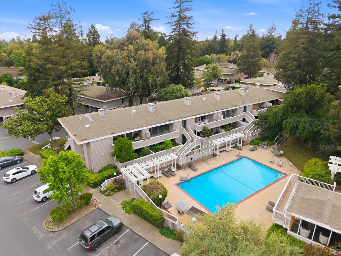 500 West Middlefield Road, Unit 41 Mountain View, CA 94043 - Photo 32 of 37