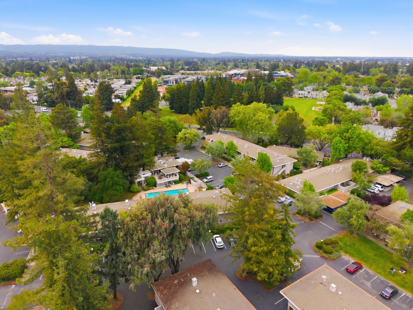 500 West Middlefield Road, Unit 41 Mountain View, CA 94043 - Photo 35 of 37