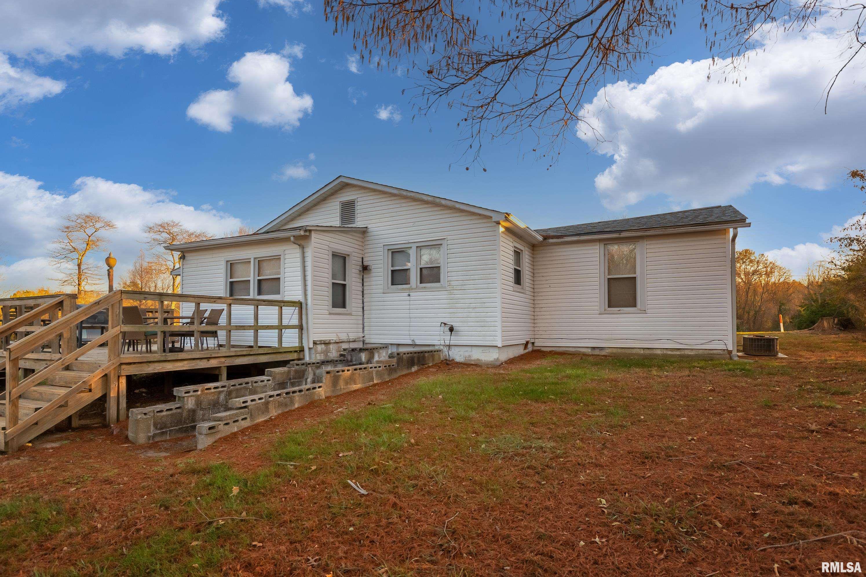 11938 Hudgens Road Marion, IL 62959 - Photo 3 of 24 Gallery Image 3