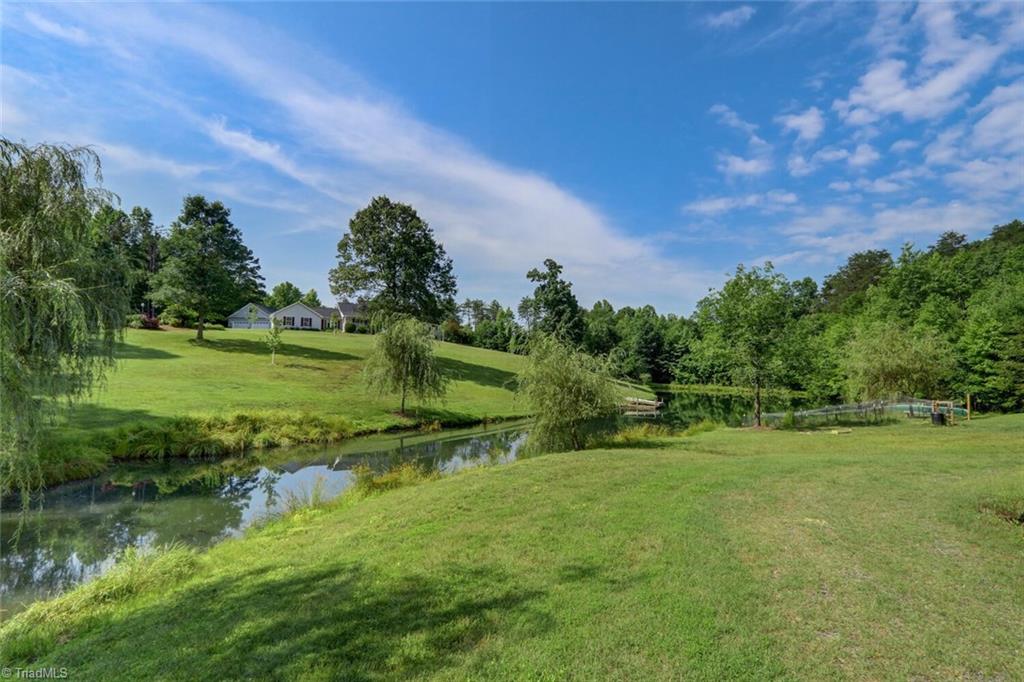 476 Vernon Road Reidsville, NC 27320 - Photo 6 of 47