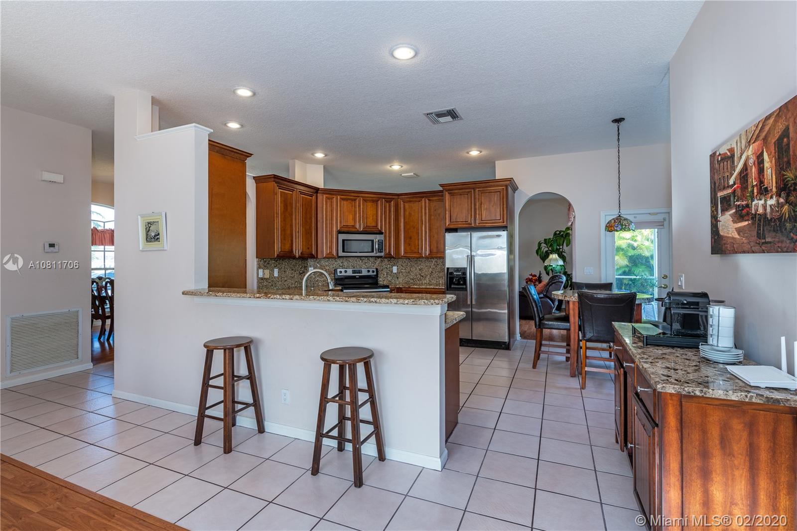 12420 Rockledge Circle Boca Raton, FL 33428 - Photo 13 of 44 kitchen Bar
