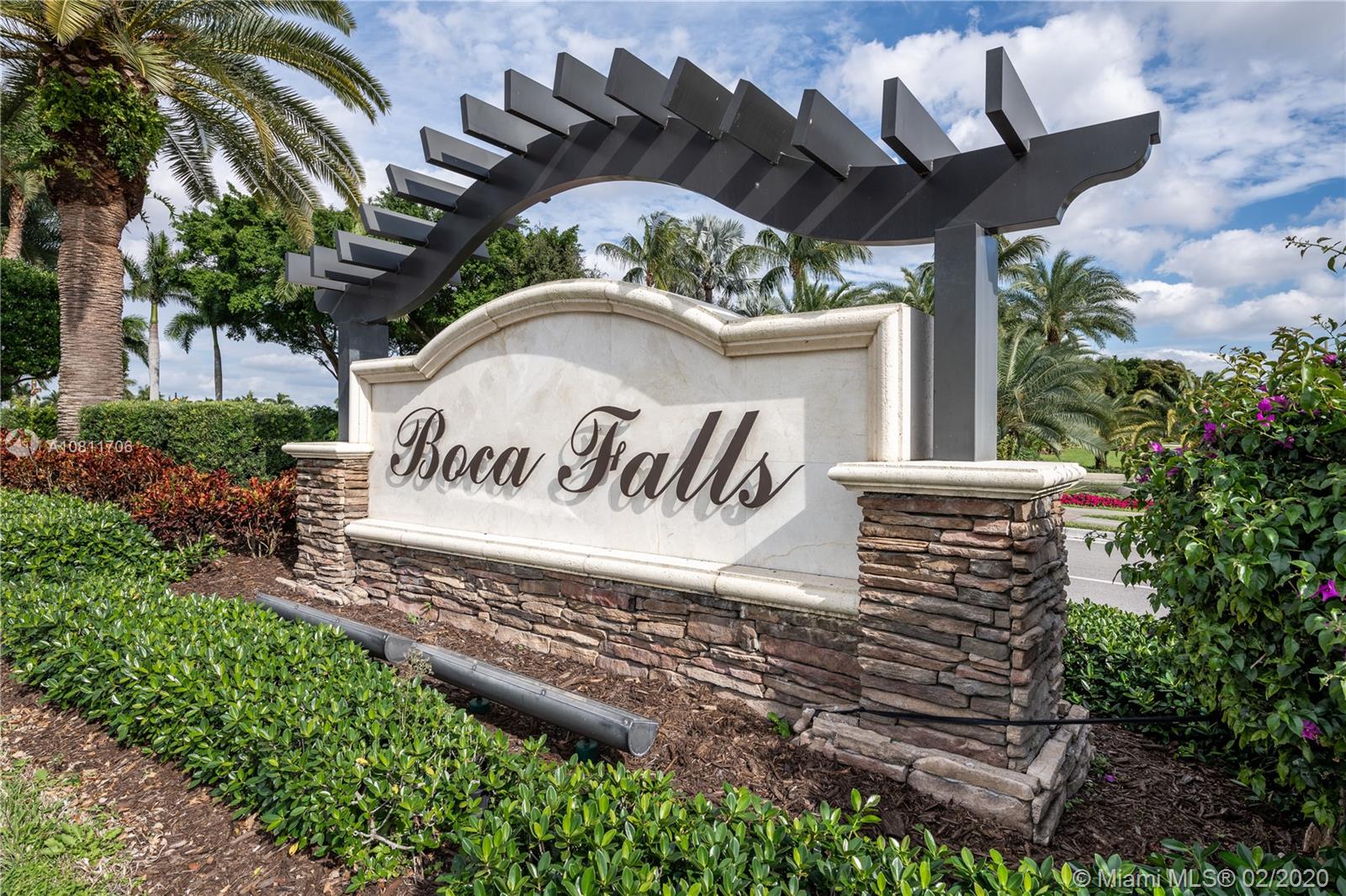 12420 Rockledge Circle Boca Raton, FL 33428 - Photo 3 of 44 Community Entrance