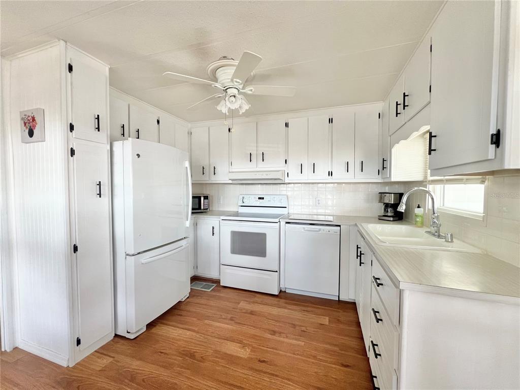 1100 South Belcher Road, Unit 720 Largo, FL 33771 - Photo 12 of 55