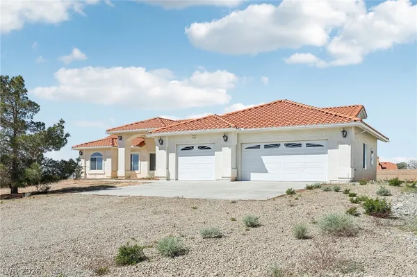 $490,000 | 2180 Iroquois Avenue, Pahrump, NV 89048