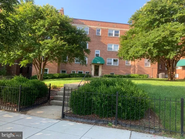 $1,600 | 1627 Massachusetts Avenue Southeast, Unit B2, Washington, DC 20003