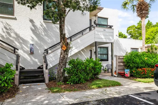 $2,100 | 440 Palm Tree Drive, Bradenton, FL 34210