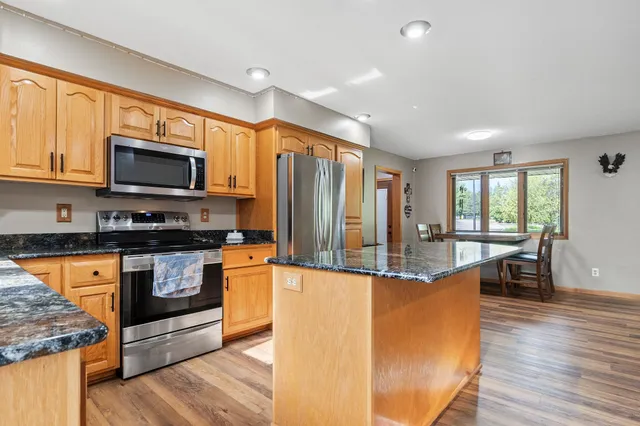 $430,000 | 901 Geneva Drive, Alexandria, MN 56308