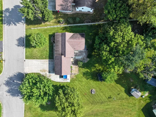 $430,000 | 901 Geneva Drive, Alexandria, MN 56308