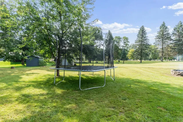 $430,000 | 901 Geneva Drive, Alexandria, MN 56308