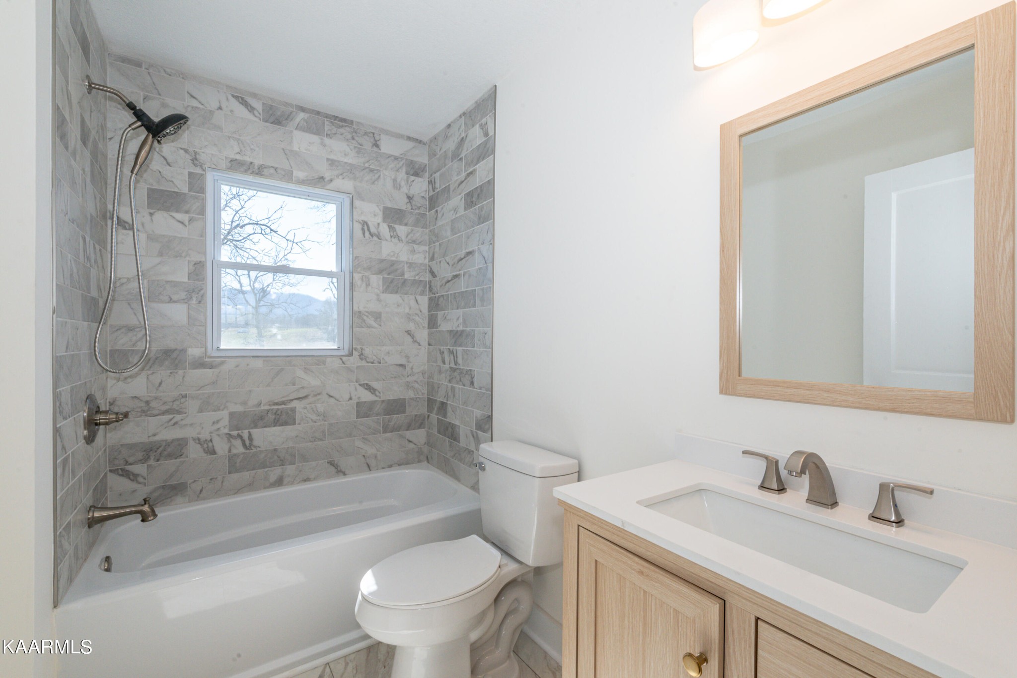 21812185 Ellejoy Road Walland, TN 37886 - Photo 20 of 59 Gallery Image 20