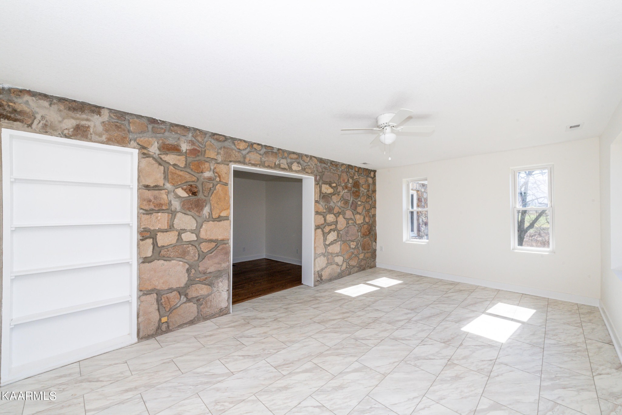 21812185 Ellejoy Road Walland, TN 37886 - Photo 23 of 59 Gallery Image 23