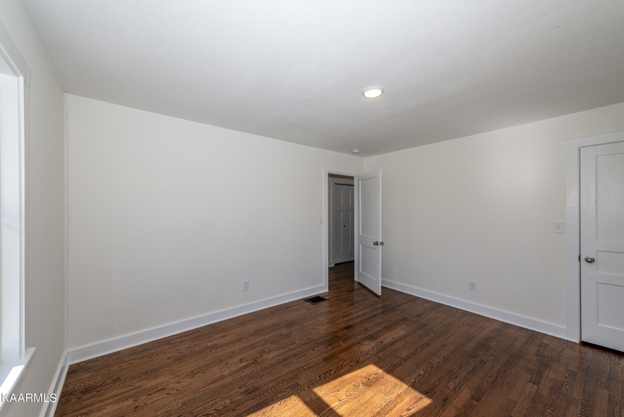 21812185 Ellejoy Road Walland, TN 37886 - Photo 25 of 59 Gallery Image 25