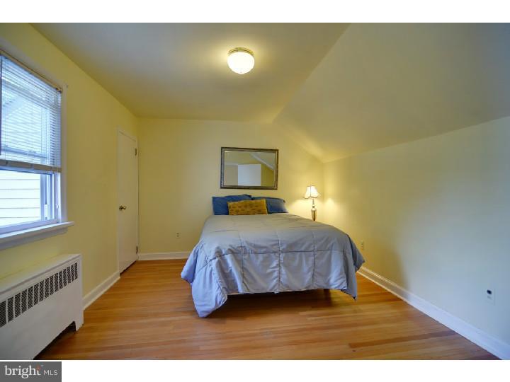 215 Arden Road Broomall, PA 19008 - Photo 16 of 24 Bedroom 3