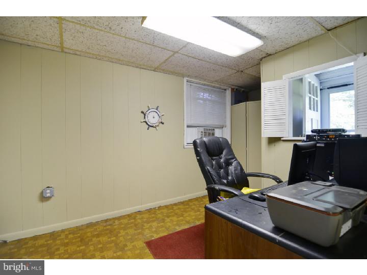 215 Arden Road Broomall, PA 19008 - Photo 20 of 24 Office / Study
