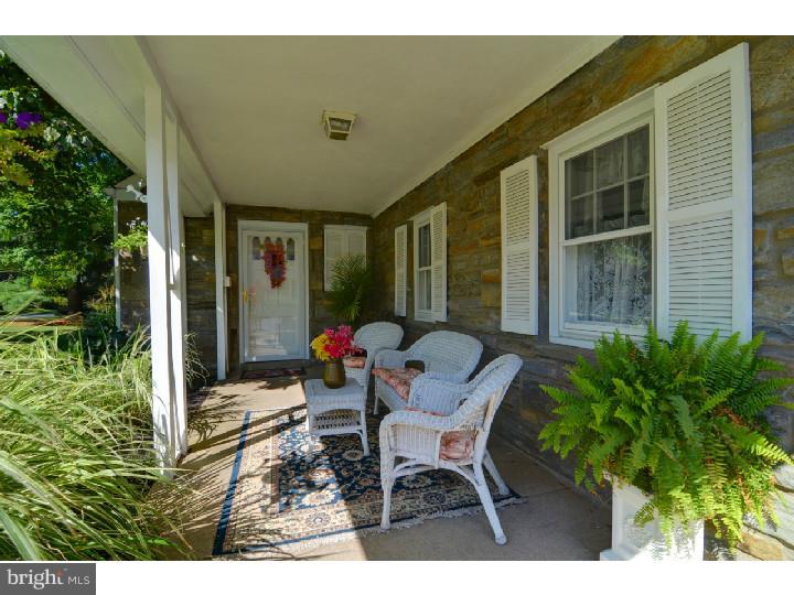 215 Arden Road Broomall, PA 19008 - Photo 3 of 24 Porch